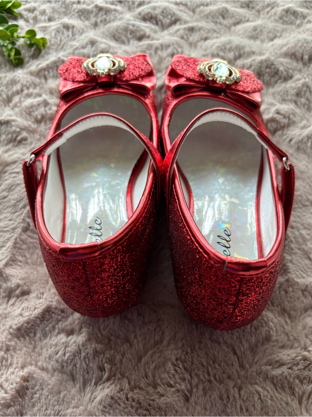 Stelle Red Sparkle Princess Heels w/ Gold Rhinestone Crown – Girls Size 2 - Picture 6 of 9